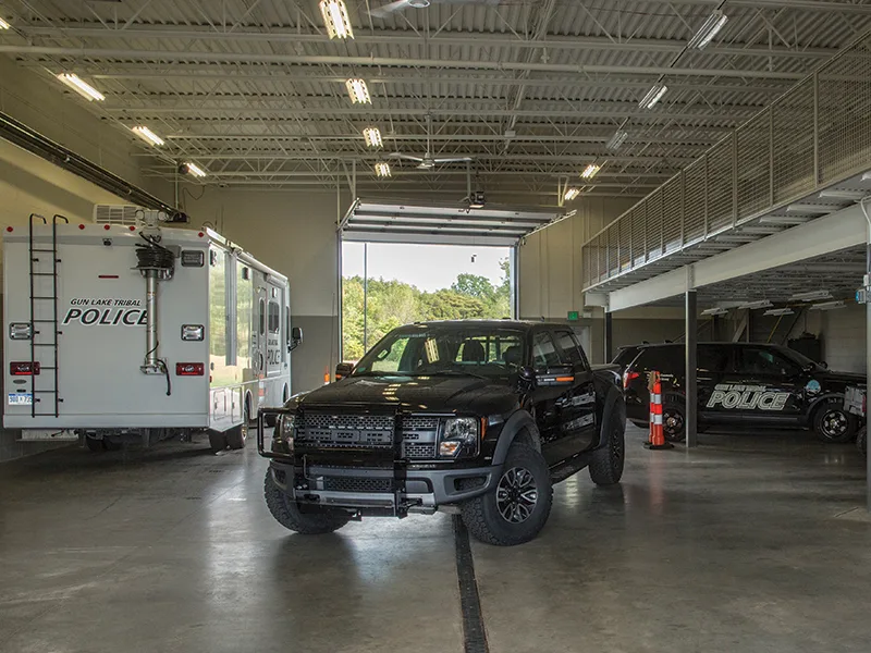 GLT_PublicSafety2 Public Safety vehicle bay